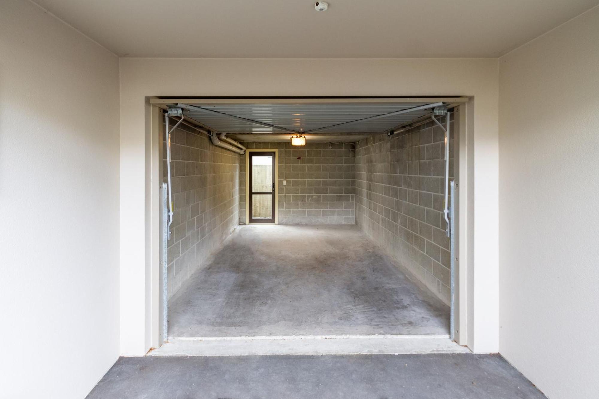 Warm Chch Apartment Park View & Garage Parking Крайстчърч Екстериор снимка